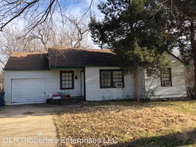 Main picture of 1403 N Columbia Ave