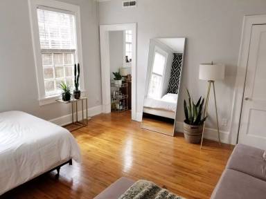 Main picture of 1229 Virginia Ave NE
