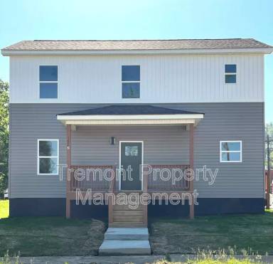 Main picture of 1922 S Watkins St