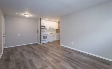 Main picture of 13511 Detroit Ave