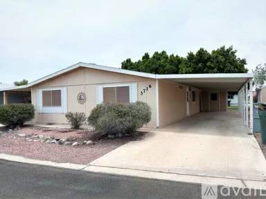 Main picture of 3716 S Parkview Cir