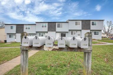 Main picture of 1726 Riverbend Rd