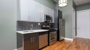 Main picture of 1923 Palmetto St