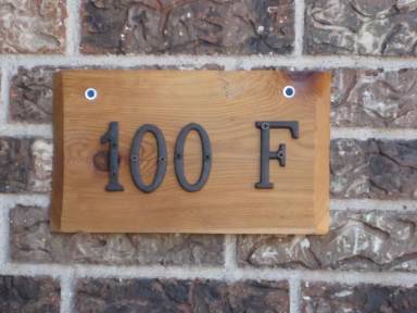 Main picture of 100 Bosque St