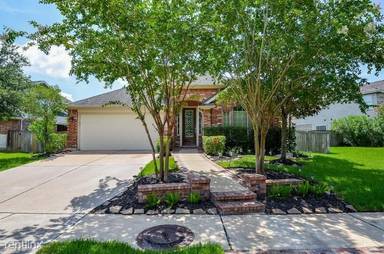 Main picture of 12410 N Raven Shore Dr
