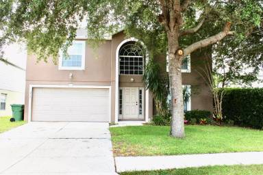 Main picture of 2121 Nicollett Way