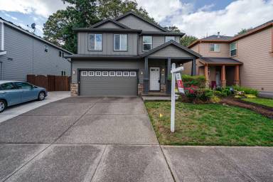 Main picture of 14404 NE 6th Ave