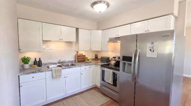 Main picture of 325 Sentinel Dr