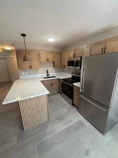 Main picture of 1028 N 3rd St
