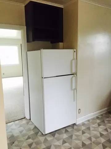 Main picture of 2229 4th Ave W - 2