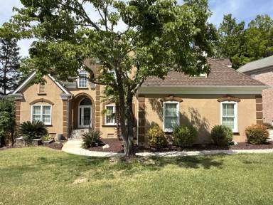 Main picture of 15816 Feeny Ct