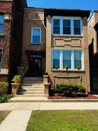 Main picture of 5428 S Drexel Ave