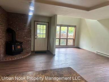 Main picture of 1611 W Koch St