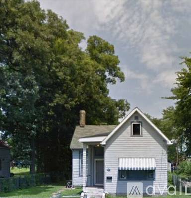 Main picture of 104 Van Buren St