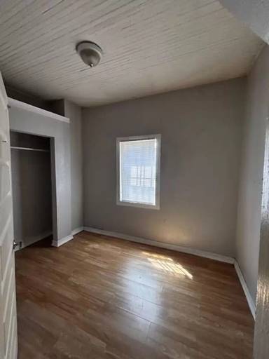 Main picture of 1219 Grothe St