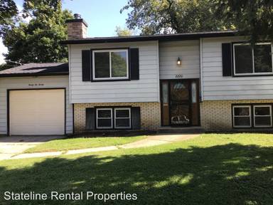 Main picture of 2220 22nd St