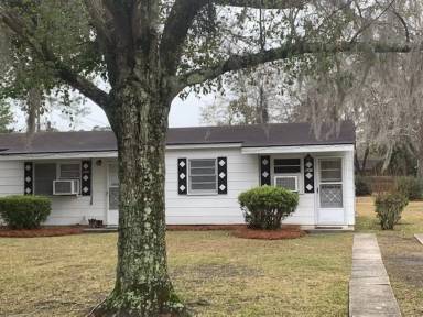 Main picture of 827 Olmstead Dr