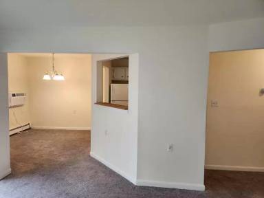 Main picture of 27 Forbus St
