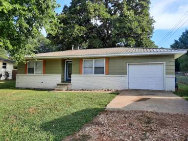 Main picture of 133 Sunset Heights Rd
