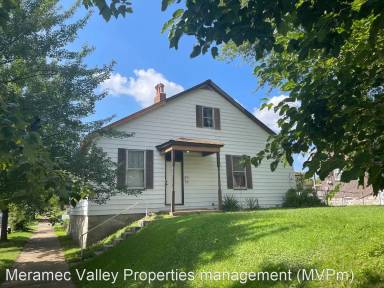 Main picture of 4607 Michigan Ave