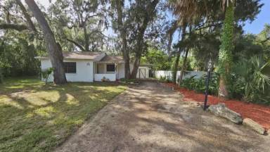 Main picture of 196 Gamble Ave