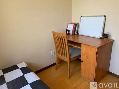 Main picture of 3666 Keanu St