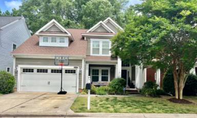 Main picture of 1292 Front St