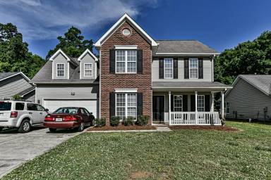 Main picture of 8716 Clifton Meadow Dr