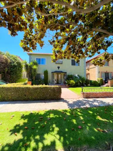 Main picture of 227 S Gale Dr