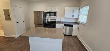 Main picture of 39 Ash St