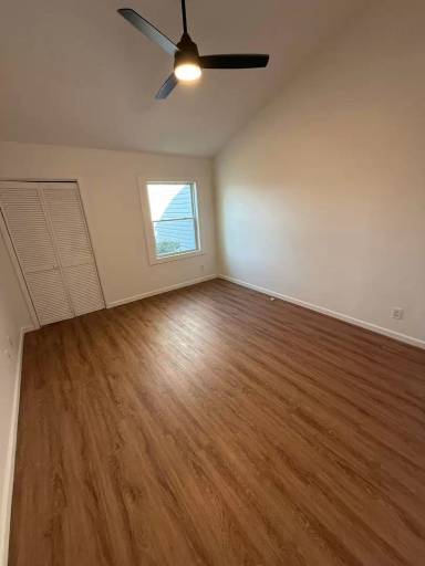 Main picture of 288 Clearview Ct