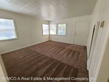 Main picture of 111 14th St