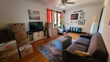 Main picture of 3925 N Keeler Ave