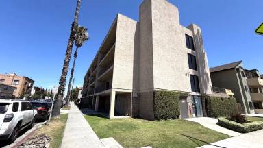 Main picture of 1160 Pacific Ave