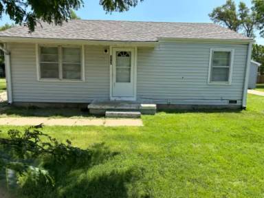 Main picture of 905 Choctaw Ave