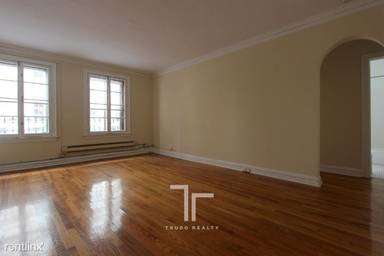 Main picture of Roscoe Apartments