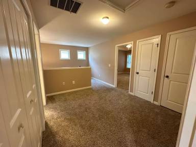 Main picture of 410 Belmont Way