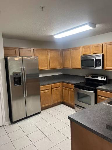 Main picture of 3700 Kirkpatrick Cir