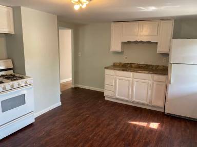 Main picture of 19 Chestnut St