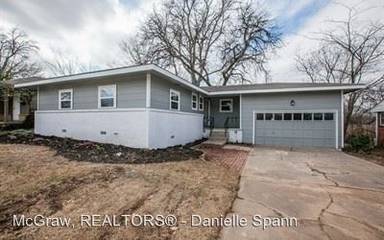Main picture of 4030 S Toledo Ave