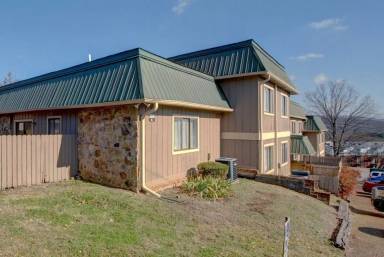 Main picture of Sutton Place