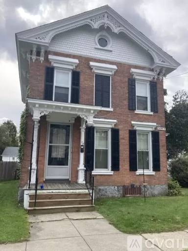 Main picture of 29 Fulton St