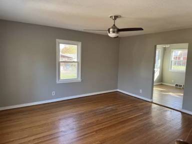 Main picture of 7801 Carnation Dr