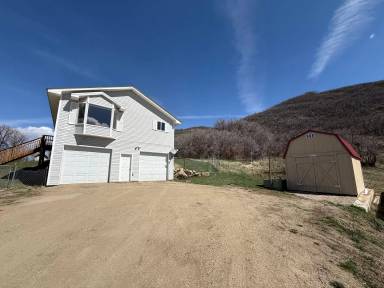 Main picture of 49410 County Road 129