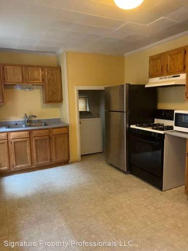 Main picture of 522 Saint Joseph St
