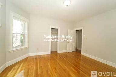 Main picture of 19 Roseclair St