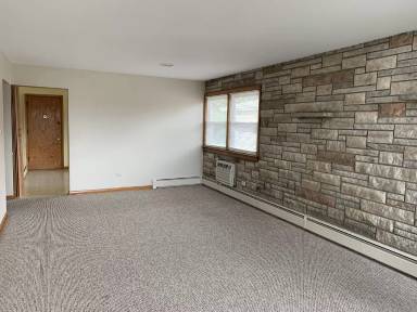 Main picture of 1217 N La Grange Rd