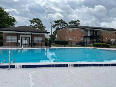 Main picture of Grove Park Condominium