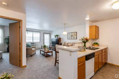 Main picture of 5005 W Bradley Rd