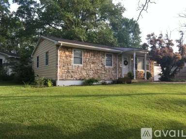 Main picture of 1303 Mills Dr